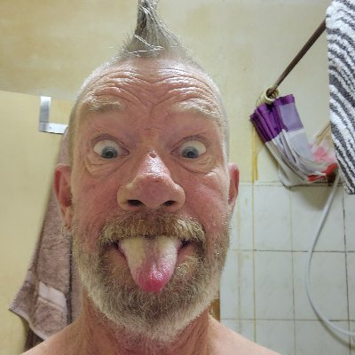 KactusJakk's profile picture. Just an Aussie dad/Gdad watching America tear itself apart. 
Not Left, Not Right. Treat people the same way that you want to be treated, OK, bye, it's 4.20pm.