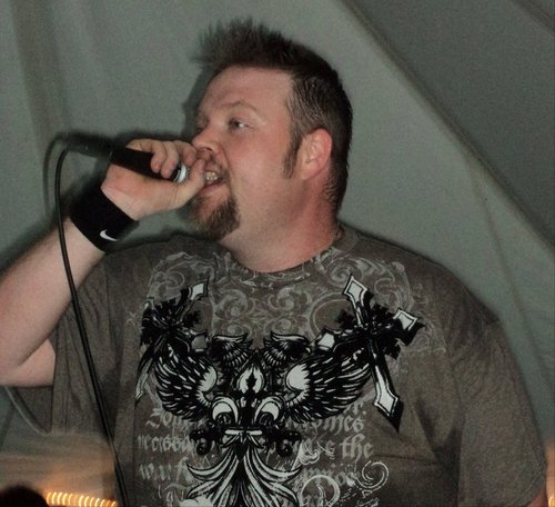 MikeFig's profile picture. Singer/Songwriter
Lead Singer/Guitar Player for Shade Ten