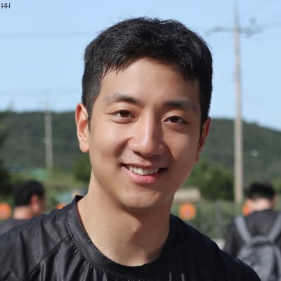 KT_hooni Profile Picture