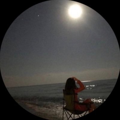 أمانه نـور عيـني يَ ليـالي💕 | مديرة برامج ومشاريع في @daaemorg عضو في @kafoohail
