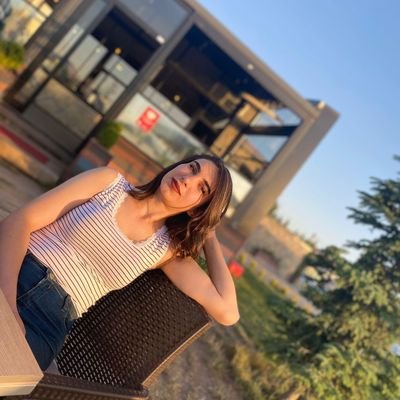 moonpiece__'s profile picture. AÇÜ
Laborant  🔬