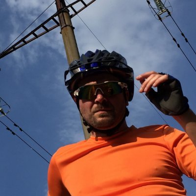 KirilukDmitro's profile picture. щось десь колись сталося, але то було дуже давно і свідків не лишилося