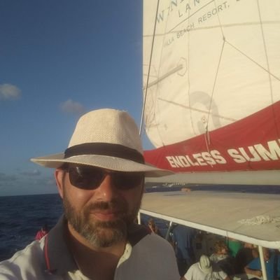 Abogado
Apoderado del Partido Demócrata Progresista de la Pcia de Bs. As.
No pienses lo que tu país puede hacer por ti, sino lo que tu puedes hacer por tu país