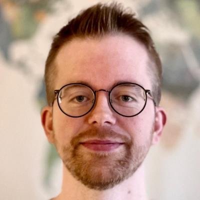Maintainer of cargo-public-api. Co-maintainer of bat.