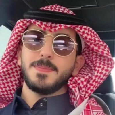 بعيدا عن كل شيء لا تغفلوا ععن الاستغفار فهو سسعاده لا تنتهي