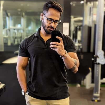 varun5's profile picture. Dream without fears, love without limits.