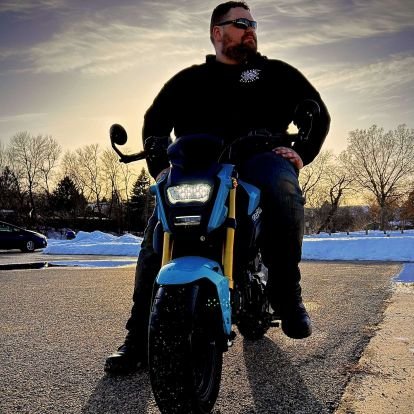 2018 Indian Springfield Darkhorse. Life is much simpler on two wheels.