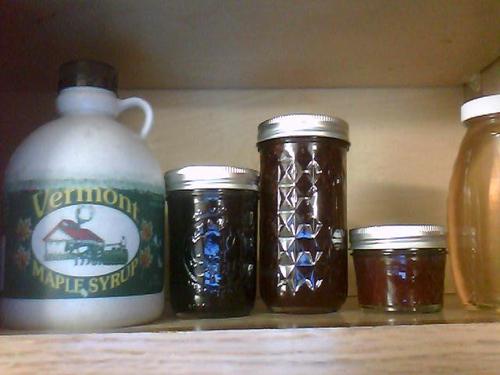 Love Maple Syrup? Do you know Vermont is the worlds leader in quantity and quality of maple syrup? Fallow us up for maple delicious tweets!