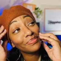 Davina (Vee) Thomas (@realwithvee) 's Twitter Profile