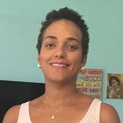 ValDLitCoach's profile picture. Passionate Reading and Writing Coach at Pleasant ES, multilingual educator, writer, passionate about improving literacy