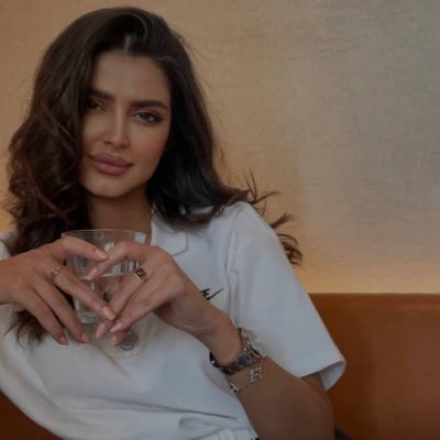 خريجة #معلوماتية_صحية👩🏻⚕️'' ايامك الصعبة هي التي تصنعك.