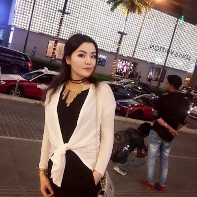 LUCY_6471's profile picture. BUSINESS WOMAN