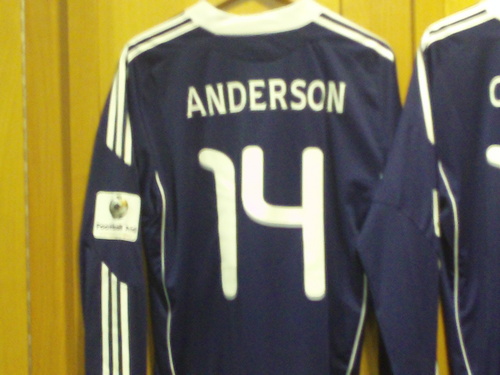 rab333's profile picture. I am an introvert who behaves extrovertly at times usually encouraged by alcohol...