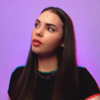 Instagram: opskeel / Libriana com ascendente em trouxa e lua em otária