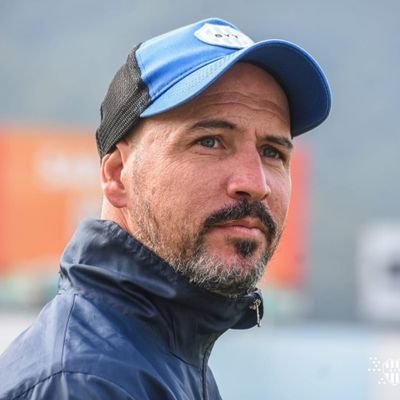 Entrenador de Fútbol 
AC. Primera División GyT de Salta