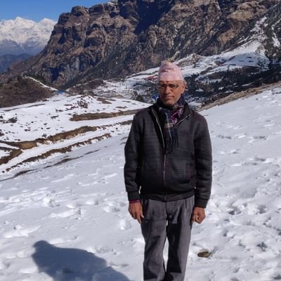 S2161S's profile picture. जीवन र जगतलाई राम्ररी बुझियो भने जान्न बाँकि केही रहँदैन ।