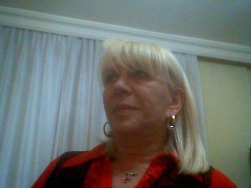 igdemtural's profile picture. emekli, kendi halinde bir hatun kişi