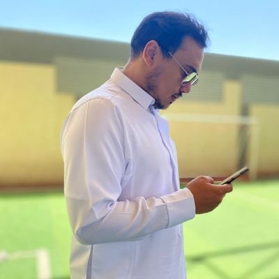 football player .. mathematician
.. MIEExpert 😉
Riyadh ( Ibn Roshd Schools )