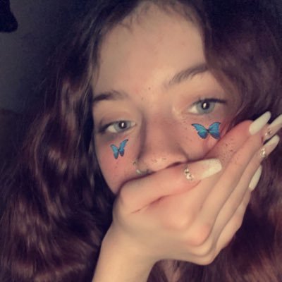 ihavetreedollar's profile picture. the coolest person you’ll ever meet 😁🔫