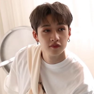 #LoveStay: 스트레이 키즈 | archive: @CHNTHFLDR — everything’s angsty