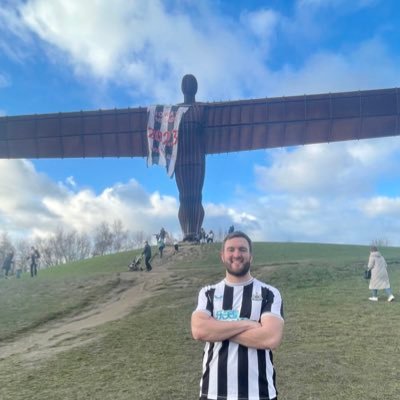 Lifelong Newcastle fan from North Wales ⚫️⚪️🏴