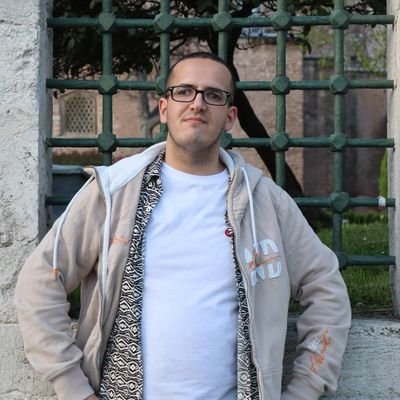 beyazkaya_velat's profile picture. İyim