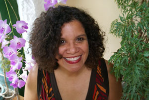 Holly interviews experts in the digital space weekly. From Cloud Computing to creating good content. Visit my blog now!