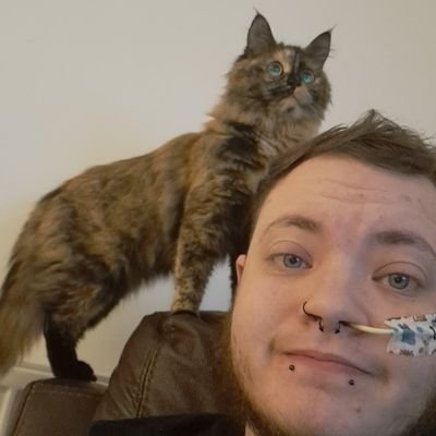 26 // He/They // Children's Nurse for CAMHS // Trans Advocate // Chronic Illness Dude // Queer 🏳️⚧️