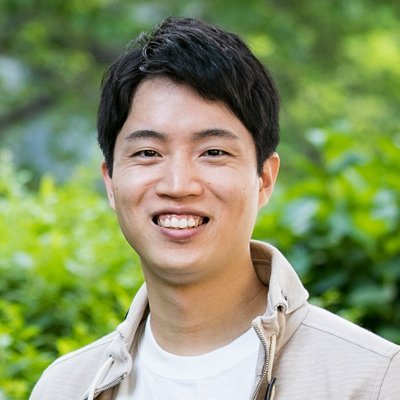 エネルギーテック企業のテックリード→EMにキャリアチェンジしました。得意分野はフロントエンドで React, TypeScript をメインに扱いながら、バックエンドやインフラも触っている。paiza Sランク。資格: AWS SAA、応用情報技術者。趣味: ルービックキューブ、ピアノなど