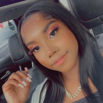 LICENSED COSMETOLOGIST 💋 THAT_BOMB_NAILTECH ✨💅🏽 #585