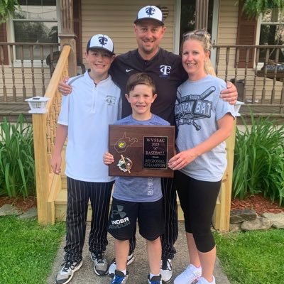 Husband/Father/Teacher/Coach (Head Baseball/ Asst.-football) @ Tyler. ‘22 and ‘23 conf. champs. 23 state runner up.