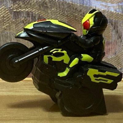 rz7ePwurOn29773's profile picture. スーパー戦隊と仮面ライダーが好き、よく映画見たり食べる事も好きです。Twitter初心者ですがよろしくお願いします。
