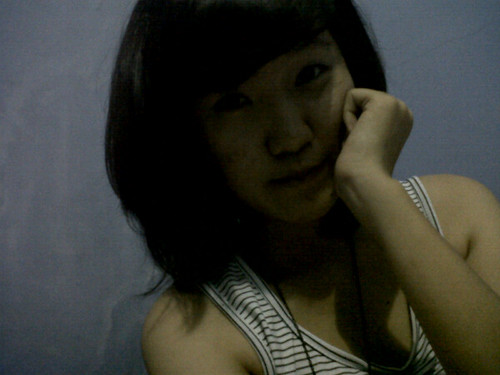 she_rren's profile picture. ♥ 1 Korintus 13 : 7 Ia menutupi segala sesuatu, percaya segala sesuatu, mengharapkan segala sesuatu, sabar menanggung segala sesuatu that's LOVE ♥