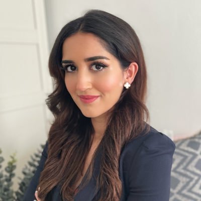 Pharmacist • @RPharms Assembly & English Pharmacy Board Member • @ucl alum • @gdst mentor • B&D • @PJOnline_News Woman to Watch 2022💫      opinions are own 💡
