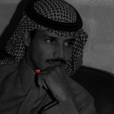ما بقى لي قلب يشفع لك خطيّه
ذوبته جروح صدك والخطايا ..