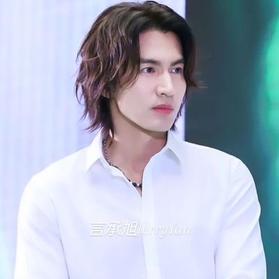 ⭐️ F4 Asian Superstar Member 👣 Dedicated account to ᒍEᖇᖇY Yᗩᑎ.🕴🤍