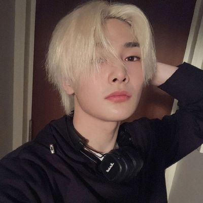 jjenniefs's profile picture. 