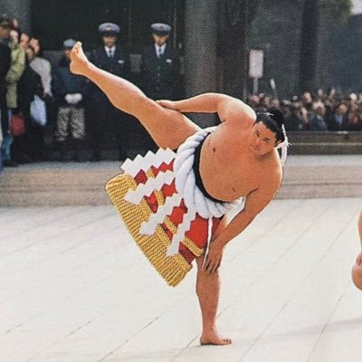 大相撲写真メイン📸時々、旅先の風景等📷千代の富士・若貴時代から約35年。子供の頃から変わらず本場所力士場所入り・巡業等撮影してます📷力士メインに親方・裏方さん等、大相撲全般的に写真撮るのが大好きです❗️一眼レフ使用📸フォロー大歓迎‼️宜しくお願い致します🙇‍♂️