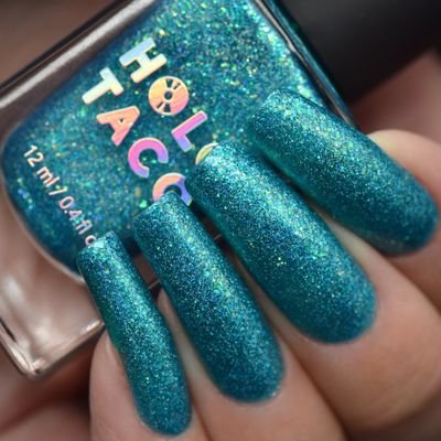 Multi-cultural nail polish addict 🇪🇺 - 🇫🇷 - 🇳🇱 - 🇨🇳 Simply Nailogical YT & Discord Mod💿💙 OPEN to collab 💅 IG for more nail pics: @melonnailart