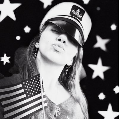 B33SoulTalk's profile picture. L:UV
I:AM
G:odd$even
H:ear+ 2Heal4
+FUN=E/\/\0+10/\/ 
-|-|-|e 0 R 1 S+.one
🌎 💓🌈 ✨⚖️⚔️🛡⚡️👁‍🗨☮️