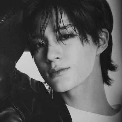 heiverbleu's profile picture. https://t.co/GlV64z1vS9: Fourén Ezekiel Fox.