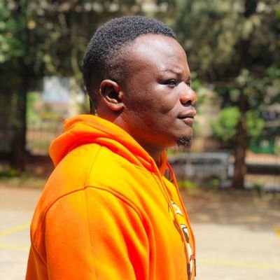 Finance And Entertainment Enthusiast/ Free Thinker / Loyal to a Fault.
*I AM MY FATHER'S SON*😎