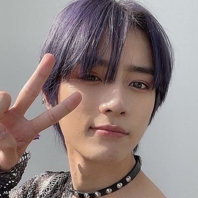 f_yjun's profile picture. ↬➹ 𝐂𝐡𝐢𝐥𝐞 

↬ 𝐦𝐨𝐚 *ૢ  𝐧𝐜𝐭𝐳𝐞𝐧 *ૢ 𝐝𝐞𝐨𝐛𝐢