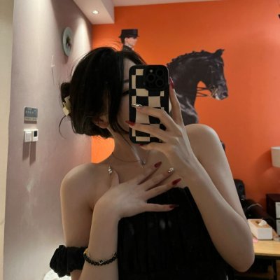 princessYOONA01's profile picture. Don't give up on your dreams just because there is no applause