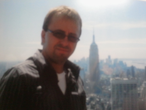 patraby's profile picture. j adore la vie et la bonne bouffe et la cuisine. je m interresse a la politique et surtout l economie