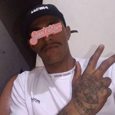 RJ 🌏
flamenguista
a meta e evoluir sem pisar em ninguém 😜