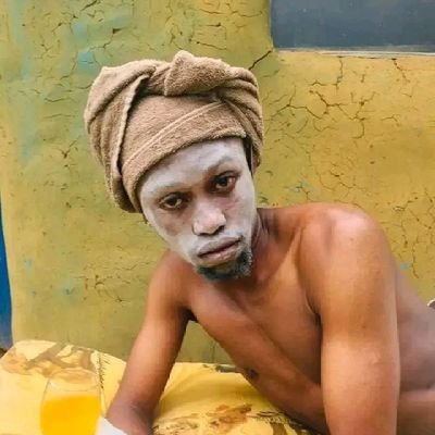 senzoo325's profile picture. 