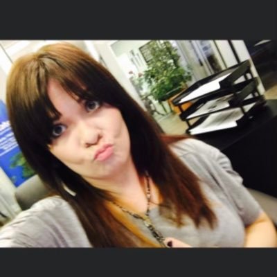 strangebecky's profile picture. 