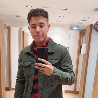 Escorpiao_Vitor's profile picture. Deixe as palavras ecoarem a mercê da poesia.