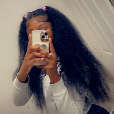 layshamonique's profile picture. life is what you make it